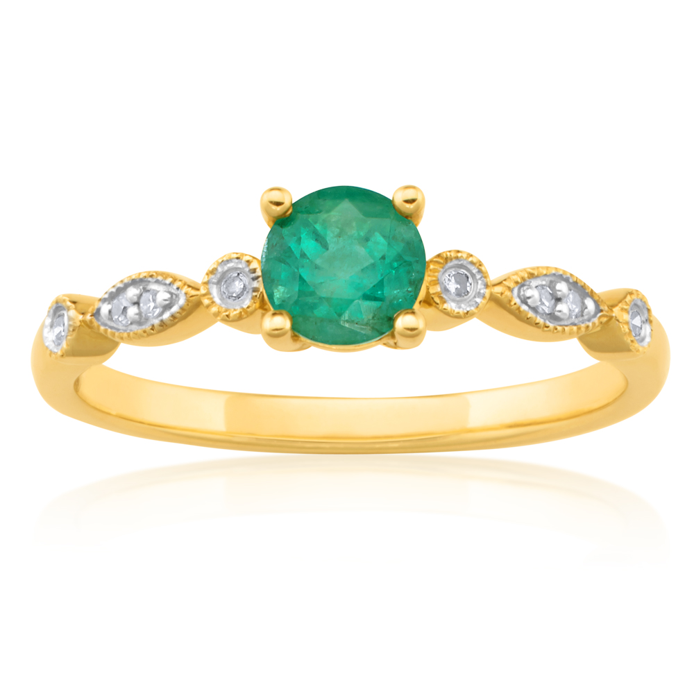 9ct 5mm Natural Emerald and Diamond Ring