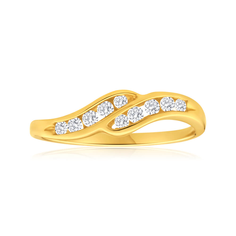 9ct Yellow Gold Magnificent Cubic Zirconia Ring